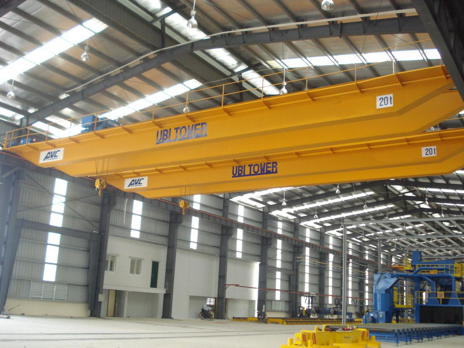 trục câu nha xưởng