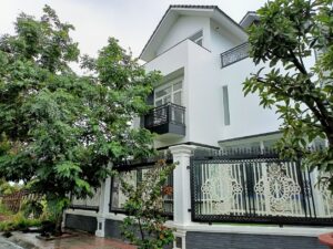 xay nha tron gói ba ria lan anh 2