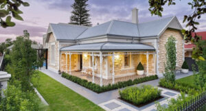 Mẫu biệt thự vườn đẹp có hồ bơi cảnh quan xanh mát