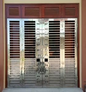 Mẫu cửa inox đẹp không gỉ làm cổng