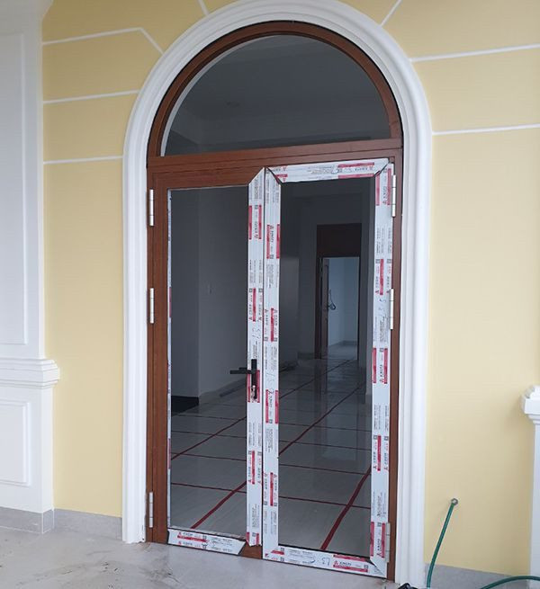 Báo Giá Làm Cửa Nhôm Kính Xinfa Vách Ngăn Nhôm Kính Giá Rẻ HCM 2023